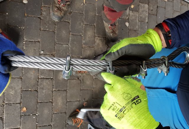 Stahlseil für eine Kronensicherung